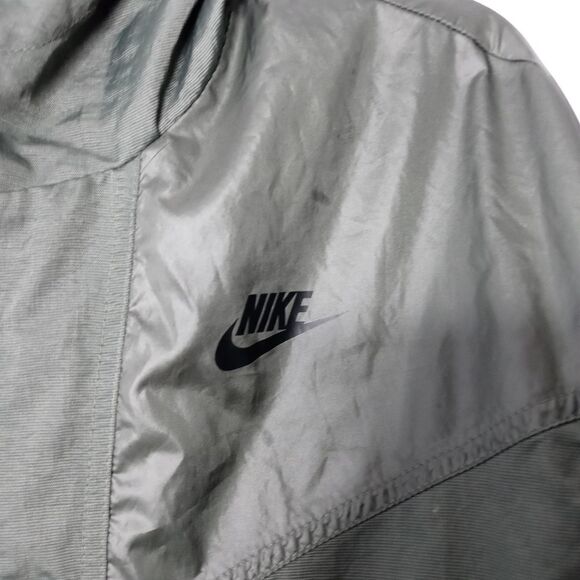 Nike Sportswear Windrunner Cargo Women Jacket Loose Fit Green Size Small - Picture 5 of 10